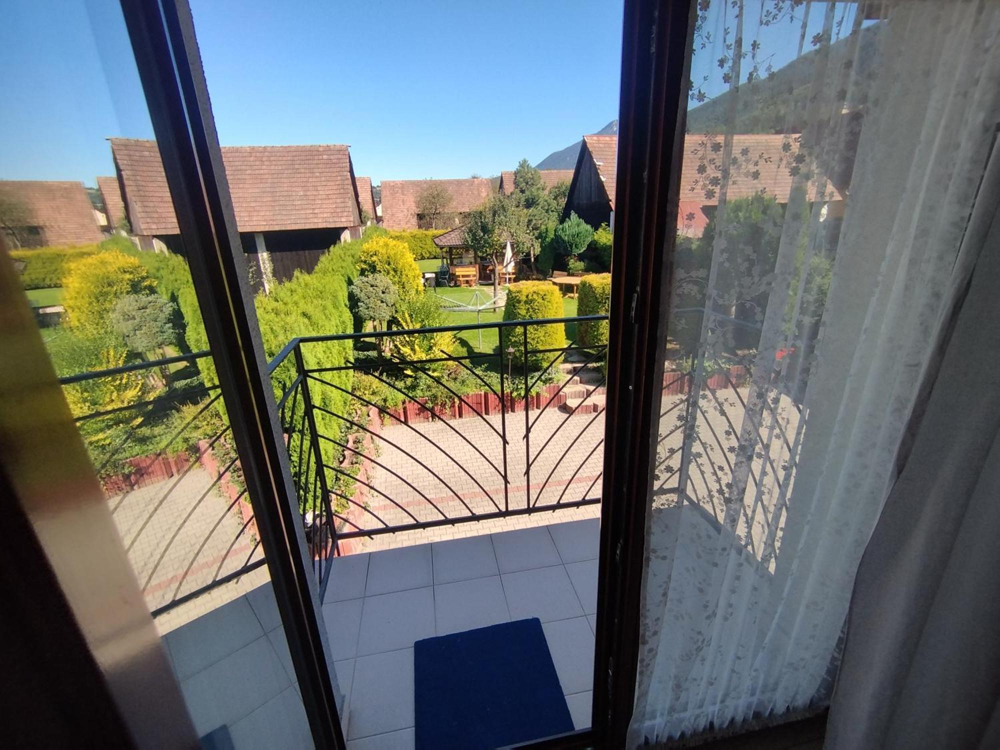 Apartament Privat Viktoria Tierchowa Zewnętrze zdjęcie